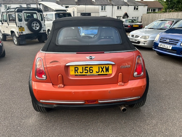 Used MINI Convertible 2006 for sale - 74858646: Photo 7