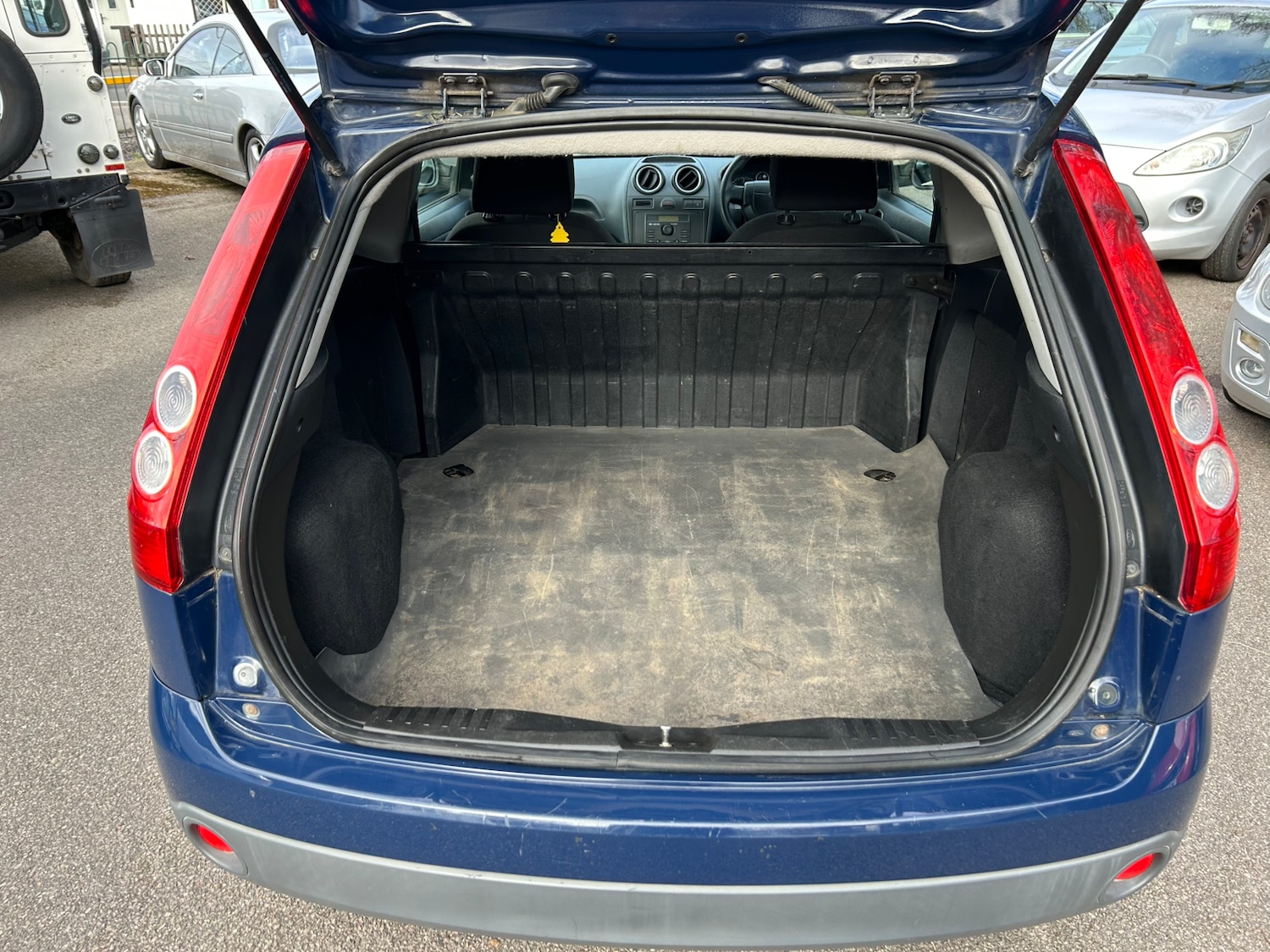 Used Ford Fiesta 2008 for sale - 76980010: Photo 12