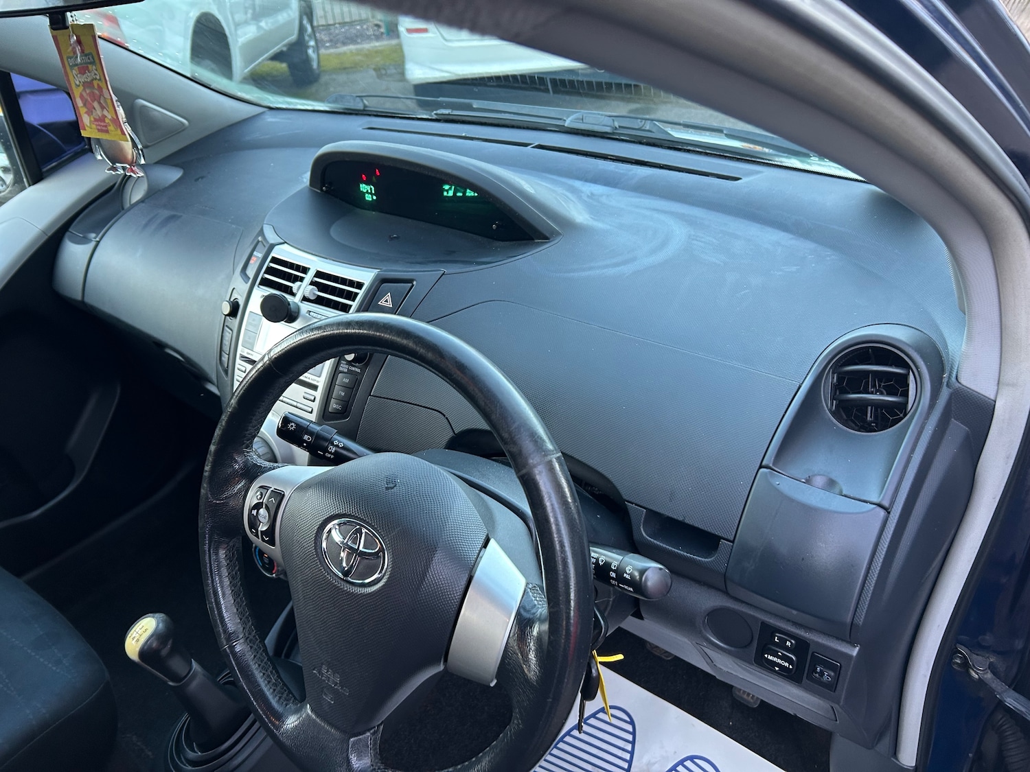 Used Toyota Yaris 2007 for sale - 77013950: Photo 10