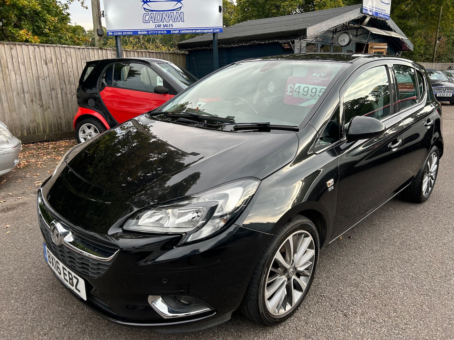 Used Vauxhall Corsa 2016 for sale - 76077142: Photo 1