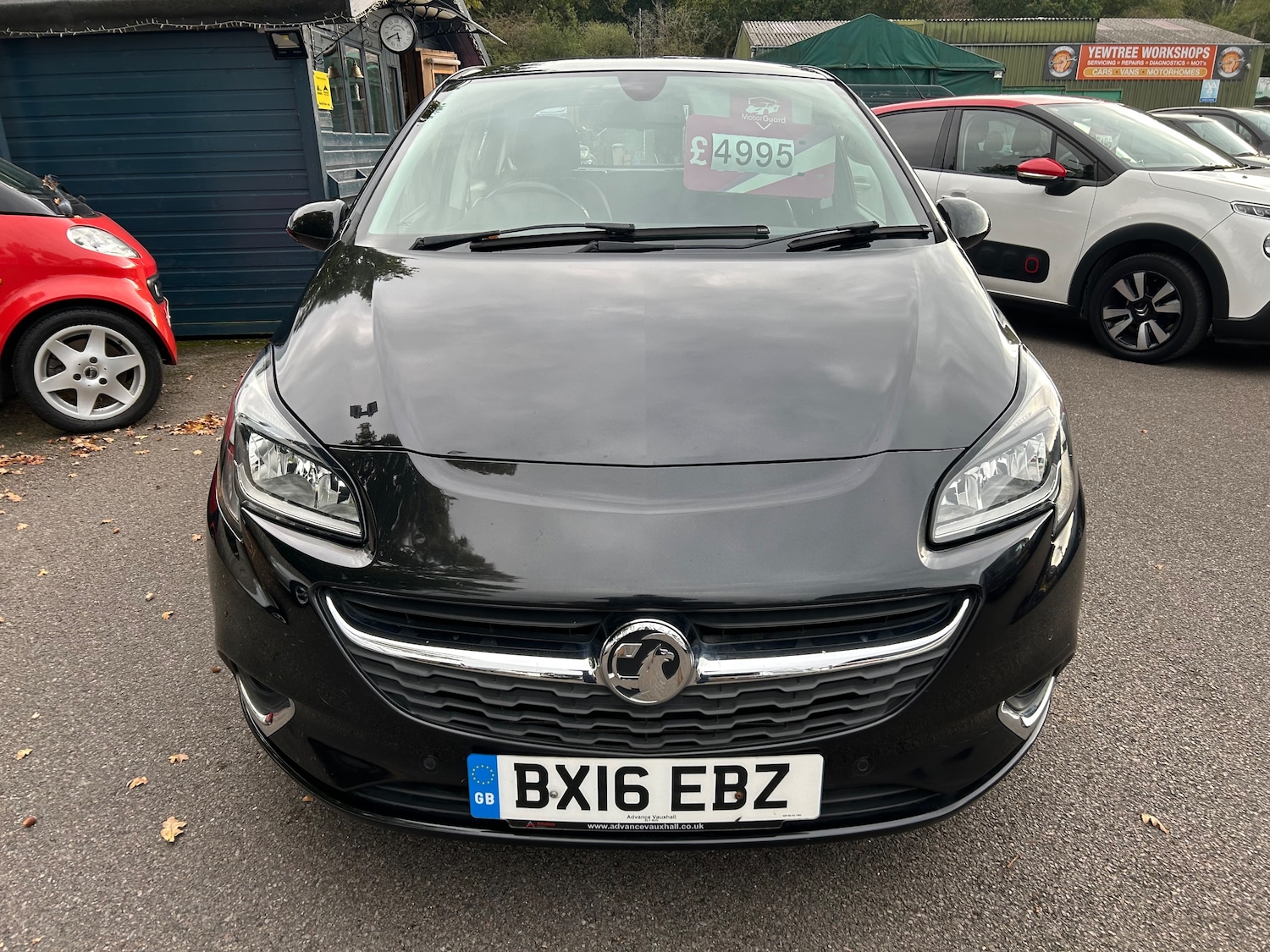 Used Vauxhall Corsa 2016 for sale - 76077142: Photo 2