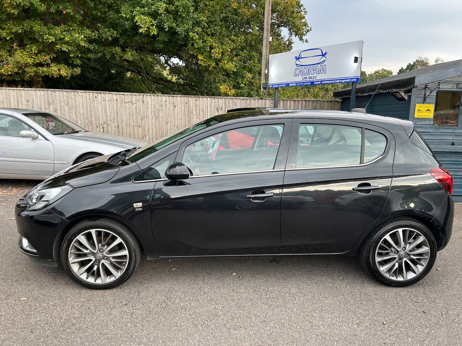 Used Vauxhall Corsa 2016 for sale - 76077142: Photo 4