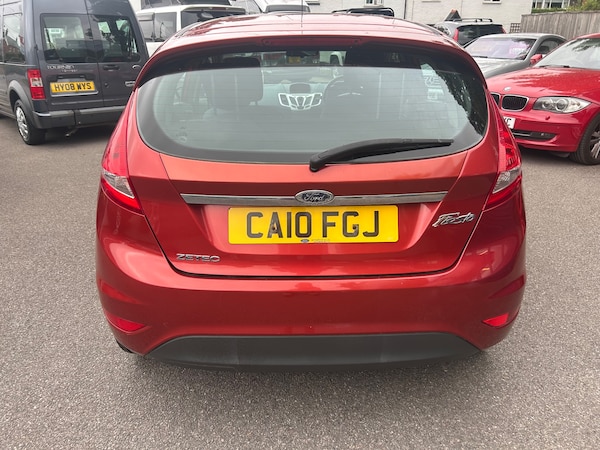 Used Ford Fiesta 2010 for sale - 75582343: Photo 4
