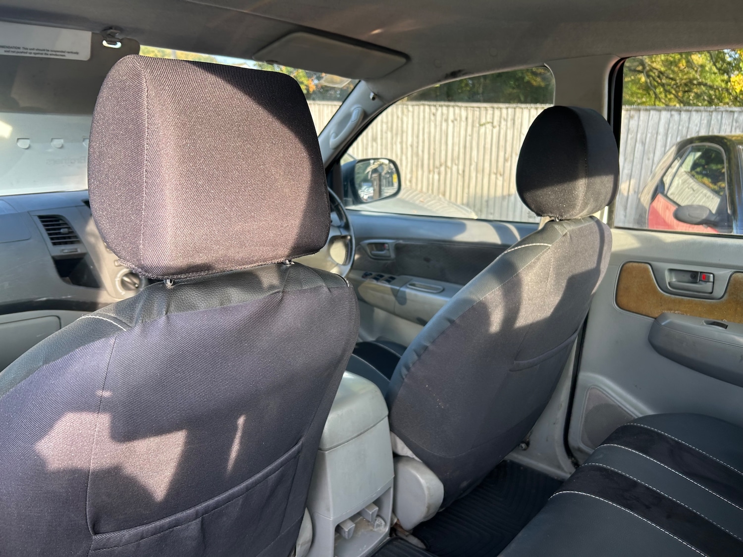 Used Toyota Hilux 2011 for sale - 77421256: Photo 20