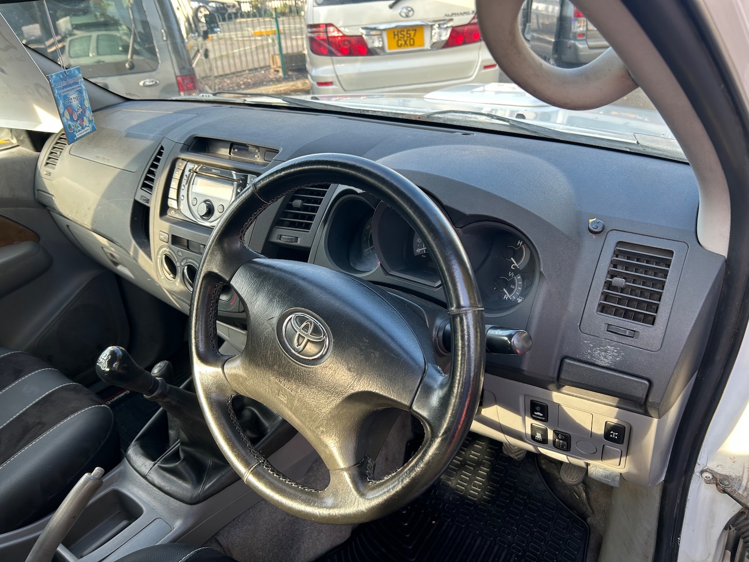 Used Toyota Hilux 2011 for sale - 77421256: Photo 25