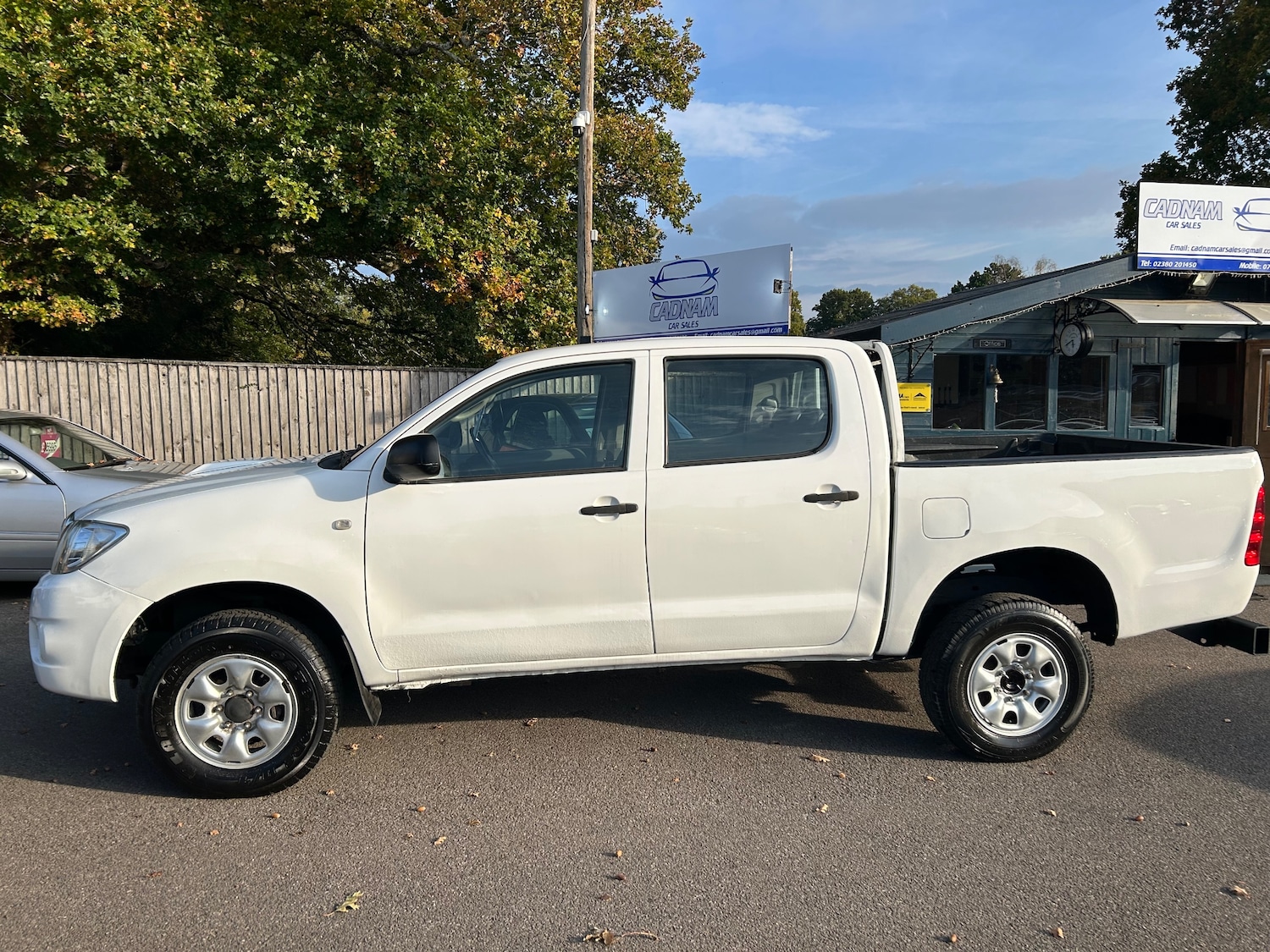Used Toyota Hilux 2011 for sale - 77421256: Photo 4