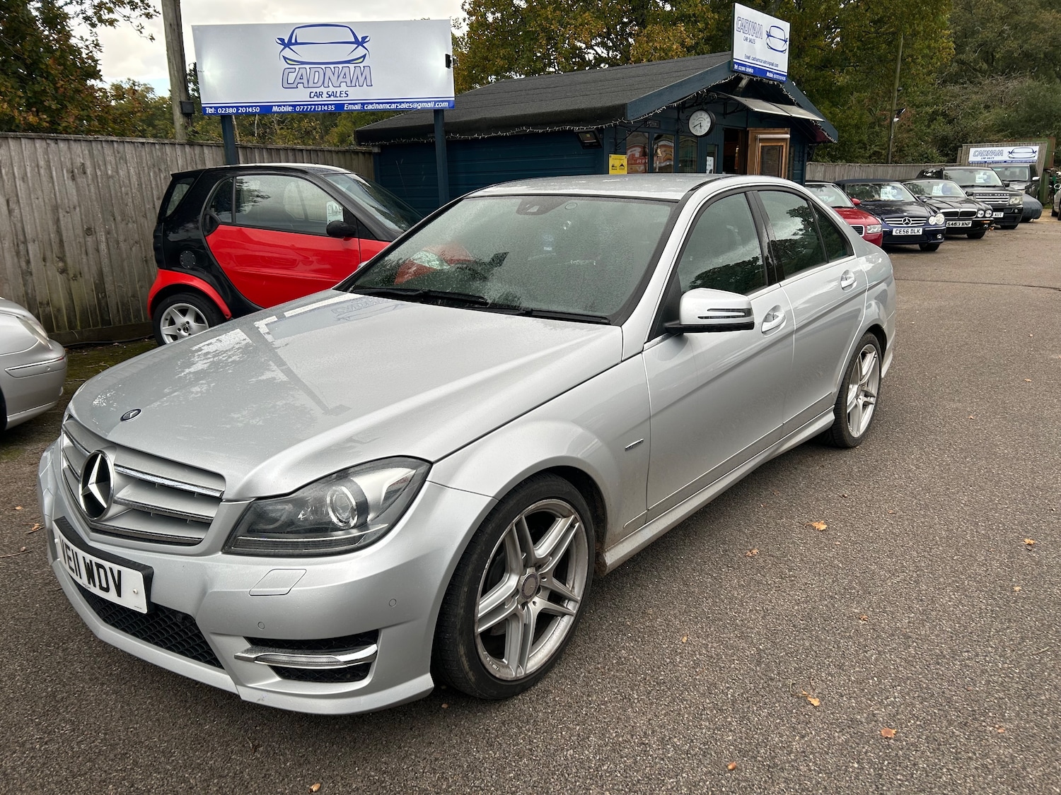 Used Mercedes-Benz C Class 2011 for sale - 76373349: Photo 3