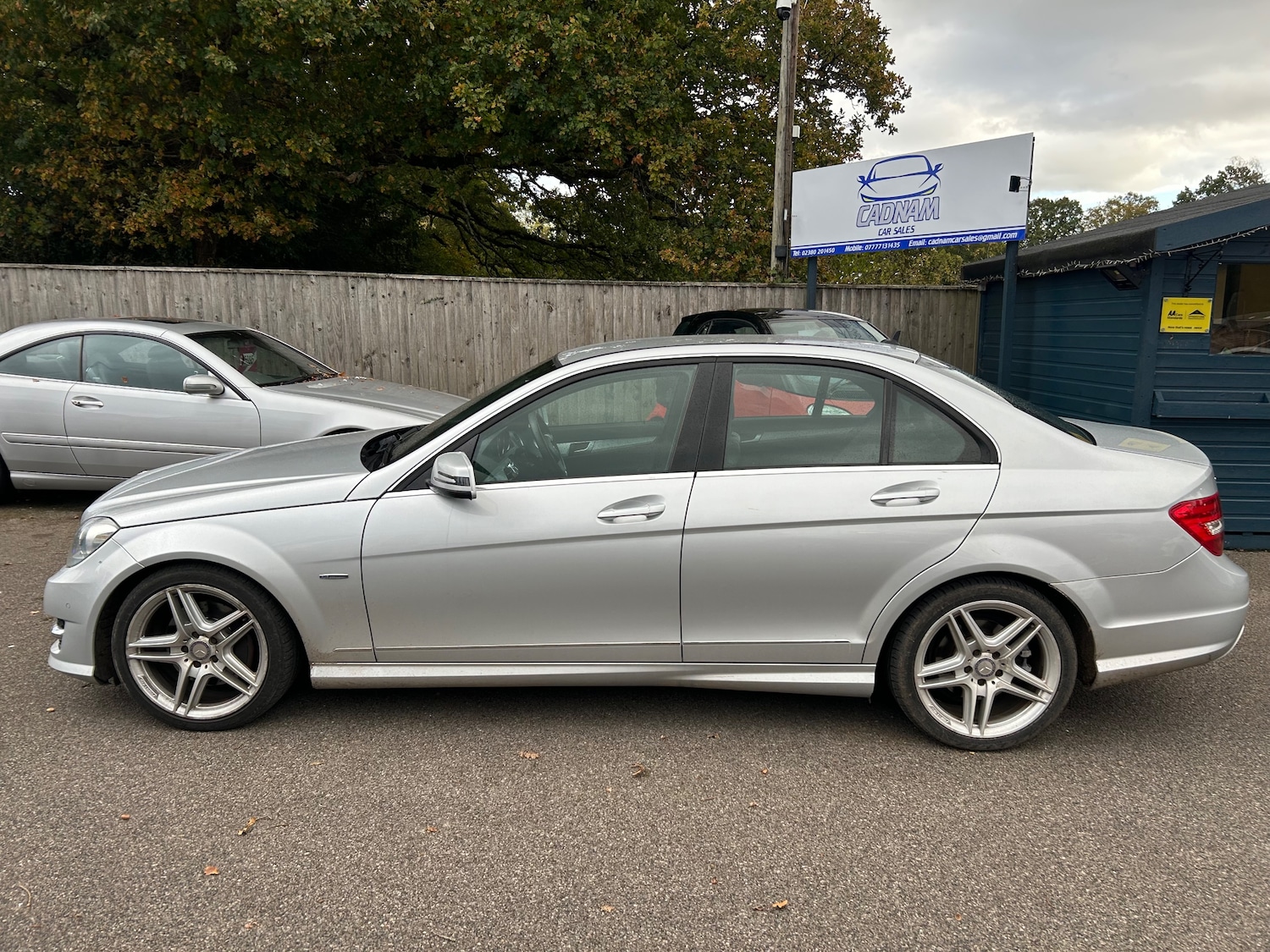 Used Mercedes-Benz C Class 2011 for sale - 76373349: Photo 4