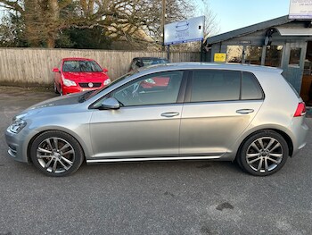 Used Volkswagen Golf 2015 for sale - 77834713: Photo