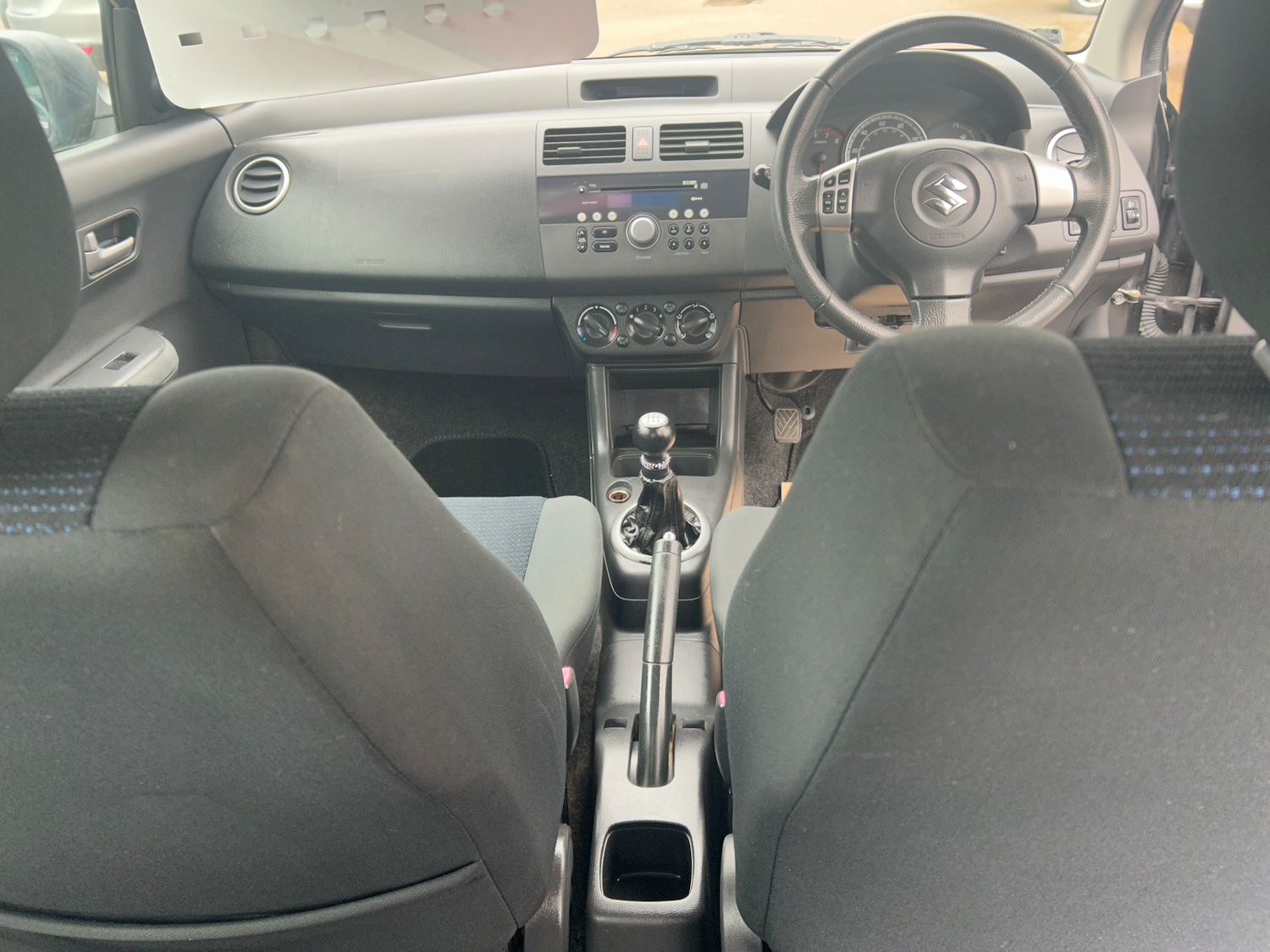 Used Suzuki Swift 2009 for sale - 76107021: Photo 16