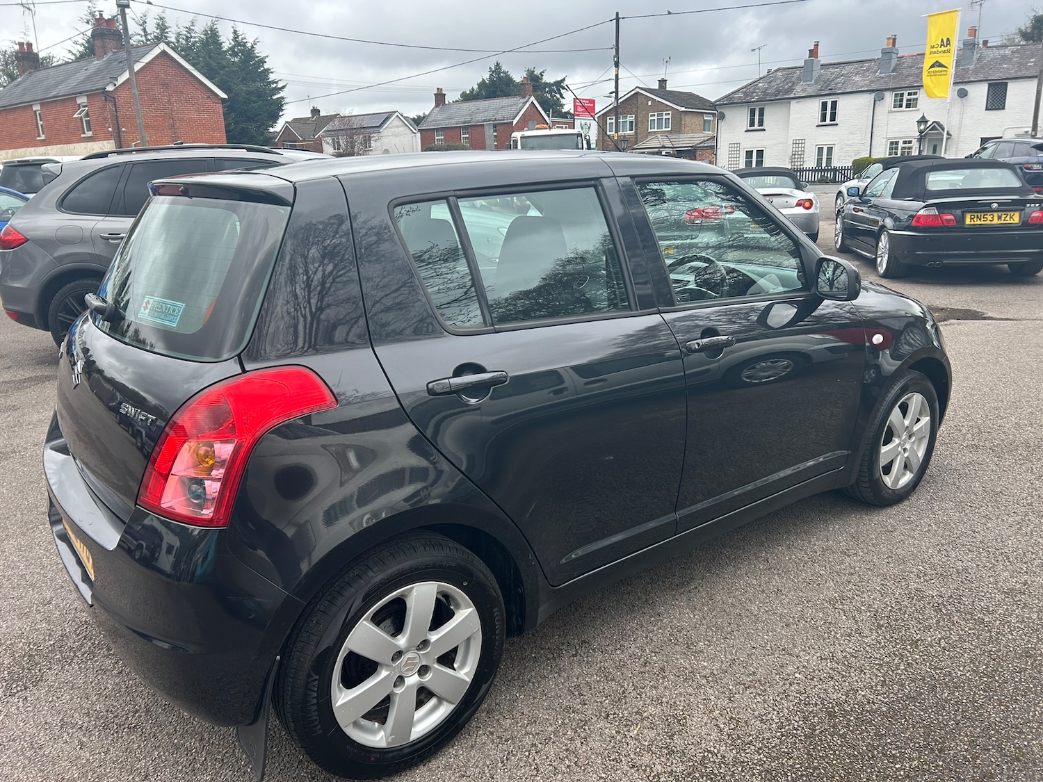 Used Suzuki Swift 2009 for sale - 76107021: Photo 8