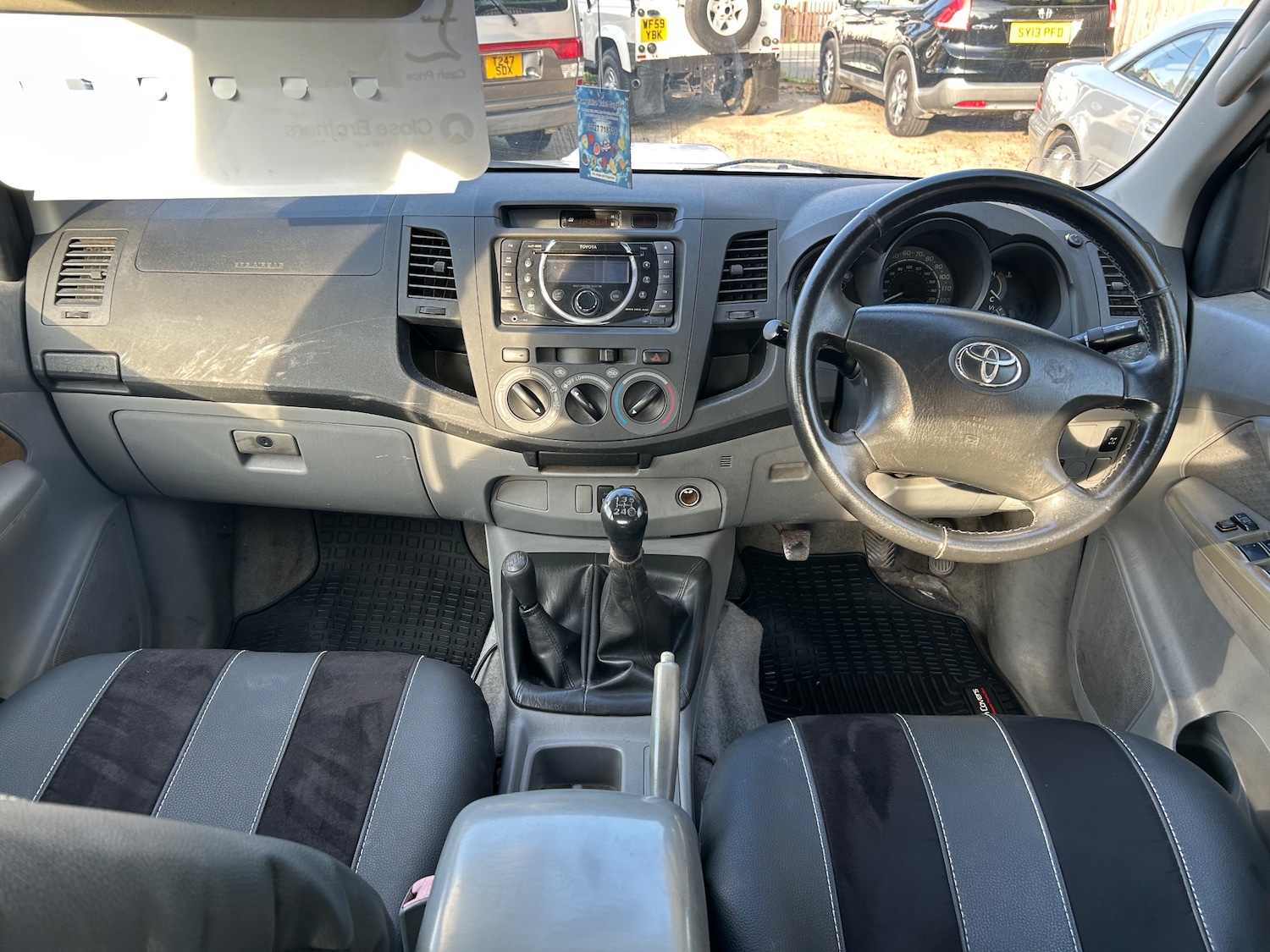 Used Toyota Hilux 2011 for sale - 76554420: Photo 17