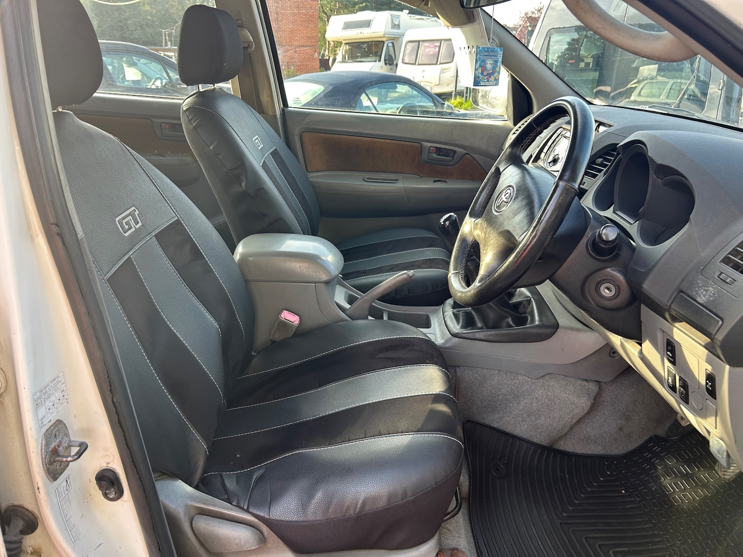 Used Toyota Hilux 2011 for sale - 76554420: Photo 22