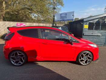 Used Ford Fiesta 2015 for sale - 74266757: Photo