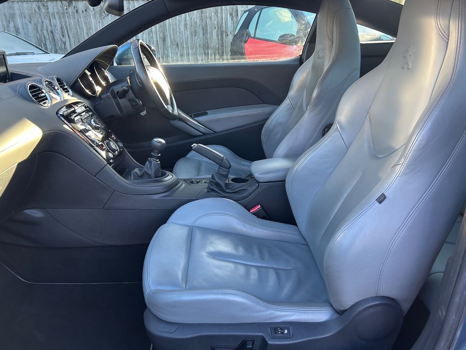 Used Peugeot RCZ 2010 for sale - 77152695: Photo 13