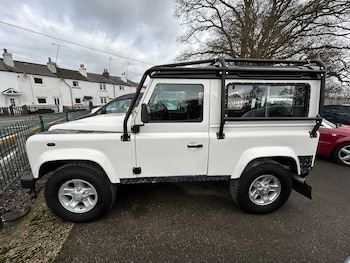Used Land Rover Defender 2009 for sale - 78593992: Photo