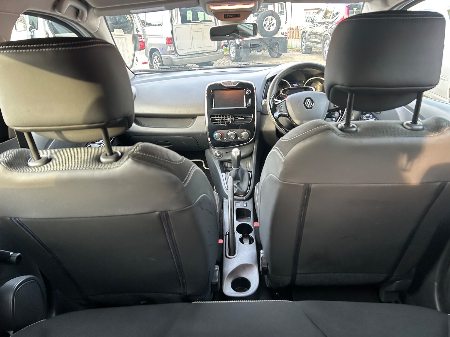 Used Renault Clio 2014 for sale - 76077161: Photo 18