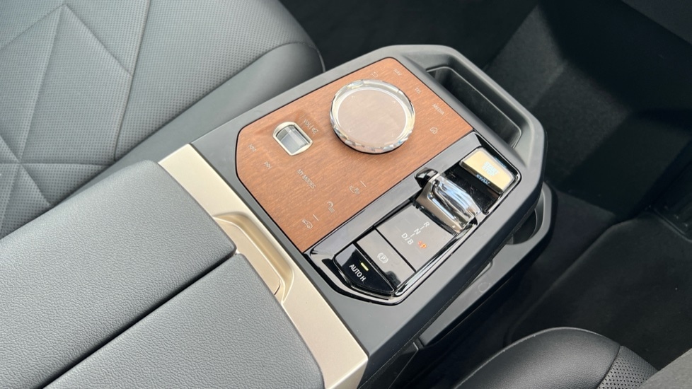 Used BMW iX 2022 for sale - 76086764: Photo 10