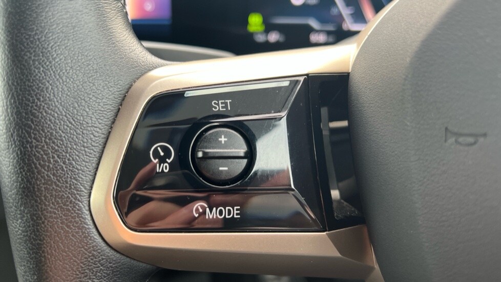 Used BMW iX 2022 for sale - 76086764: Photo 17