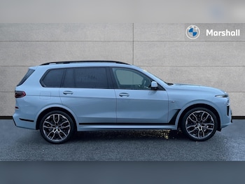 Used BMW X7 2025 for sale - 77005253: Photo