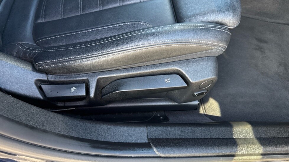 Used BMW 3 Series 2021 for sale - 76116799: Photo 35