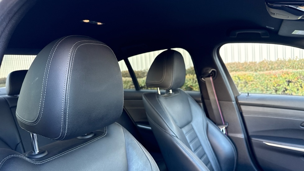 Used BMW 3 Series 2021 for sale - 76116799: Photo 37