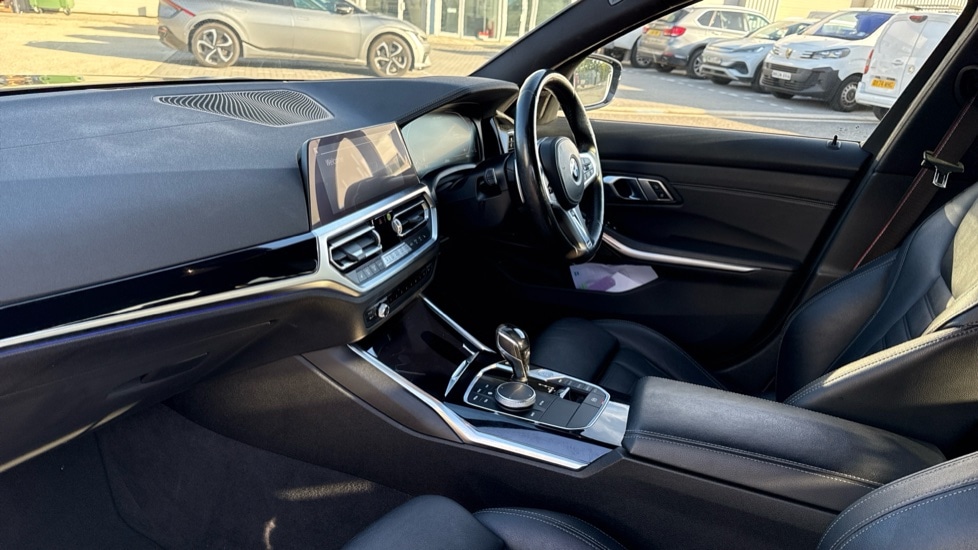 Used BMW 3 Series 2021 for sale - 76116799: Photo 7