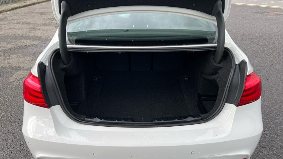 Used BMW 3 Series 2017 for sale - 76630169: Photo 13