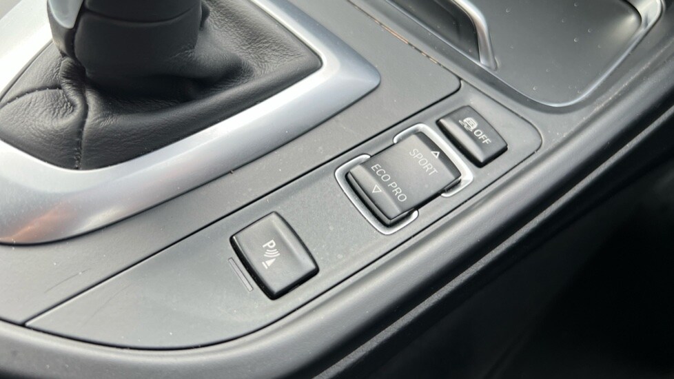 Used BMW 3 Series 2017 for sale - 76630169: Photo 19