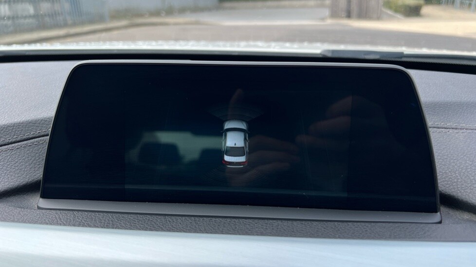 Used BMW 3 Series 2017 for sale - 76630169: Photo 31