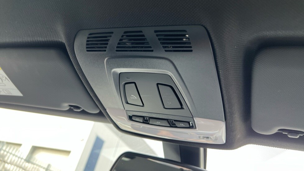 Used BMW 3 Series 2017 for sale - 76630169: Photo 37