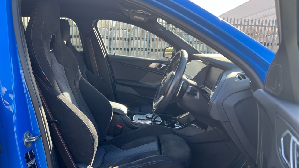 Used BMW 1 Series 2021 for sale - 76140332: Photo 11