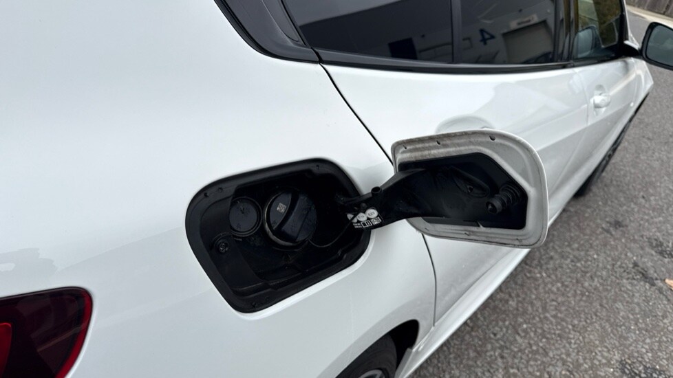 Used BMW 1 Series 2023 for sale - 76104261: Photo 39