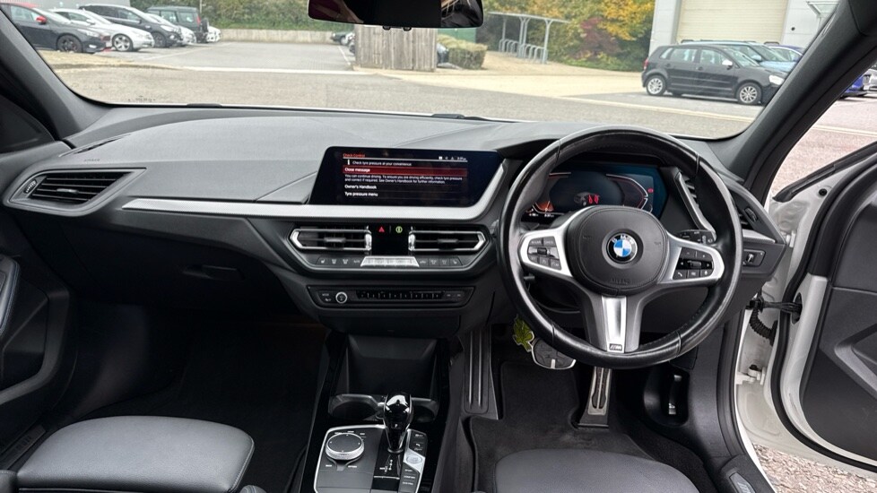 Used BMW 1 Series 2023 for sale - 76104261: Photo 4