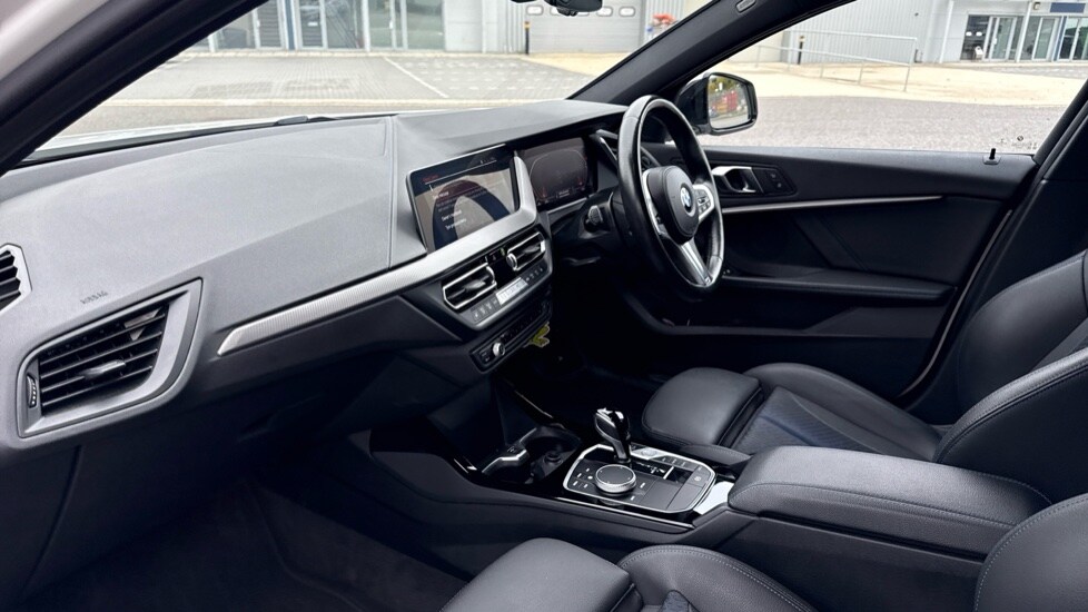 Used BMW 1 Series 2023 for sale - 76104261: Photo 7