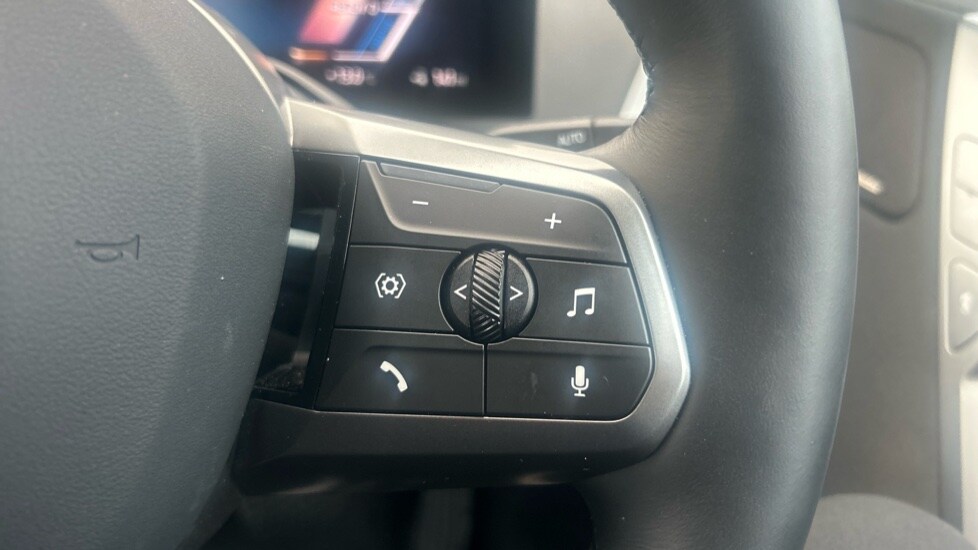 Used BMW iX 2025 for sale - 76760710: Photo 18