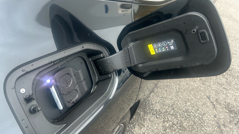 Used BMW iX 2025 for sale - 76760710: Photo 38