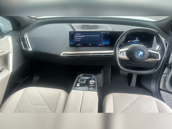 Used BMW iX 2022 for sale - 76350953: Photo