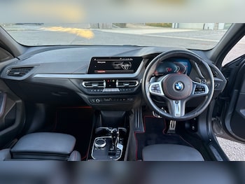 Used BMW 1 Series 2022 for sale - 76437997: Photo