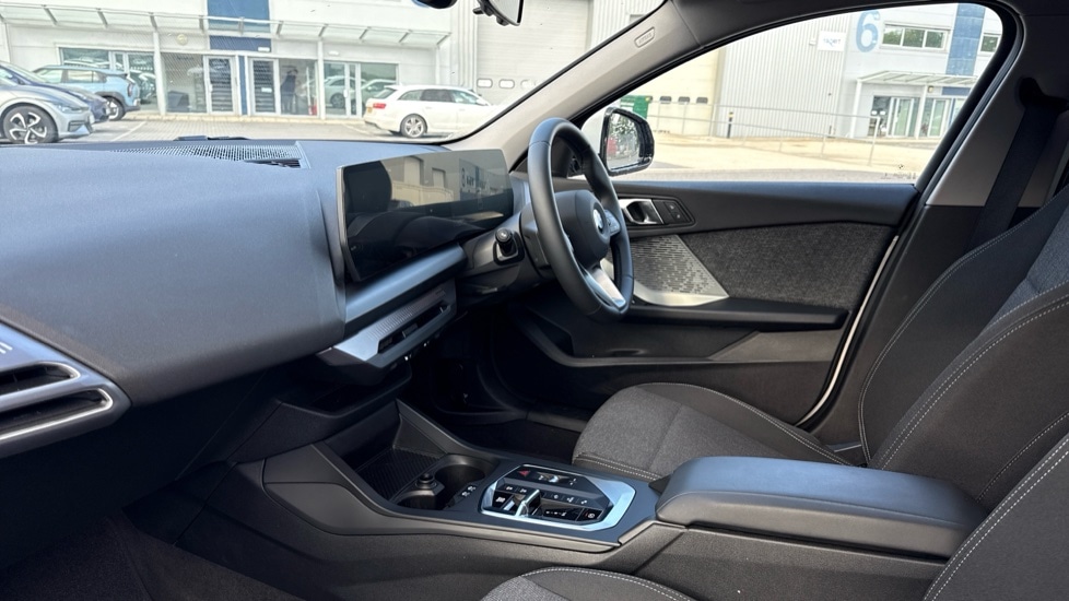 Used BMW 1 Series 2025 for sale - 76442033: Photo 7