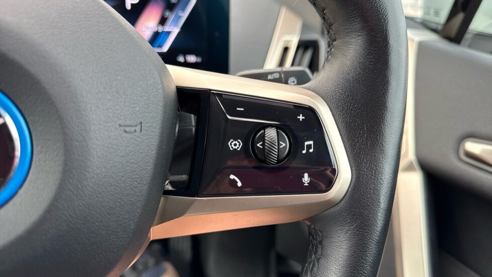 Used BMW iX 2022 for sale - 76062365: Photo 18