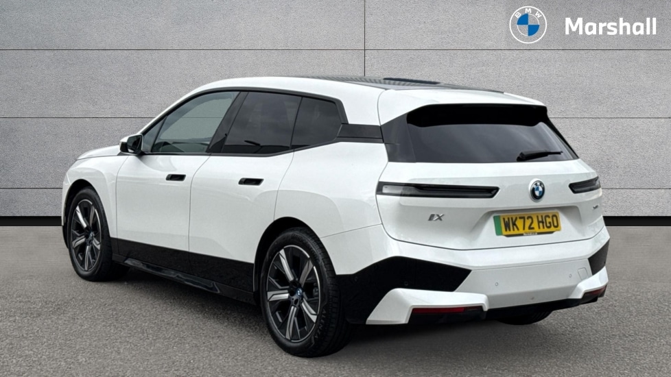 Used BMW iX 2022 for sale - 76062365: Photo 2