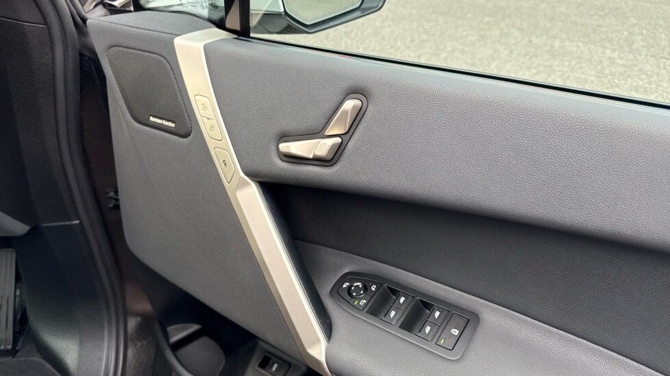 Used BMW iX 2022 for sale - 76062365: Photo 36