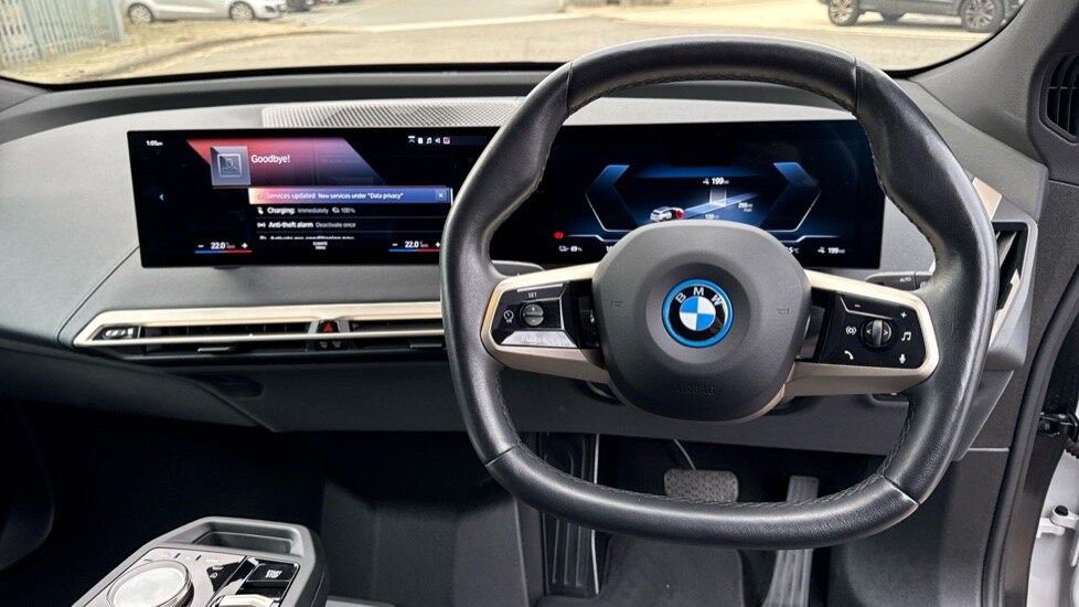 Used BMW iX 2022 for sale - 76062365: Photo 5