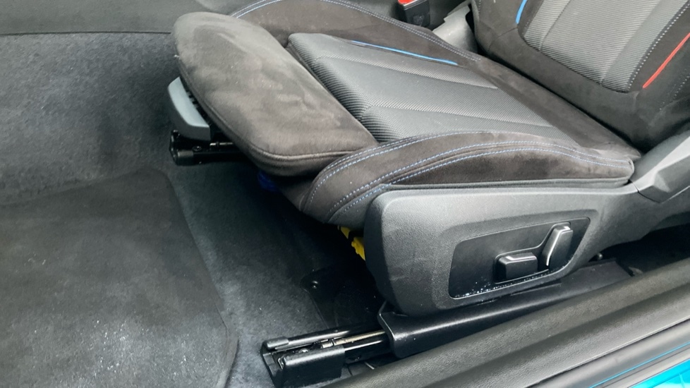 Used BMW 2 Series 2025 for sale - 76901393: Photo 35