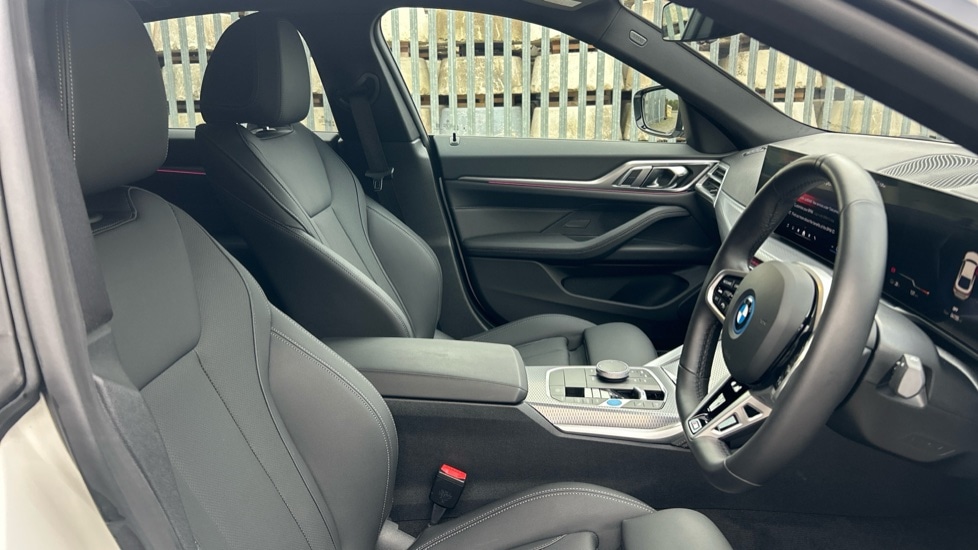 Used BMW i4 2025 for sale - 76660758: Photo 11