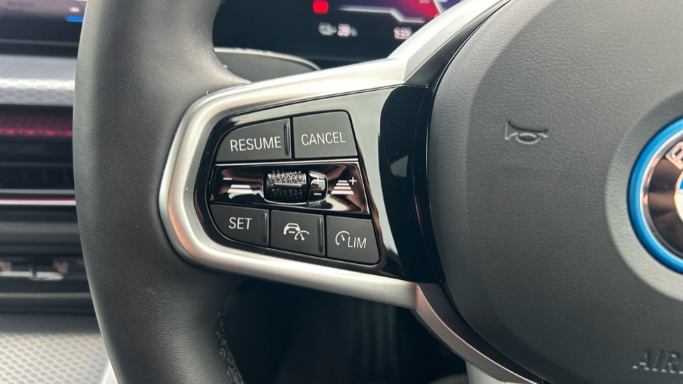 Used BMW i4 2025 for sale - 76660758: Photo 17