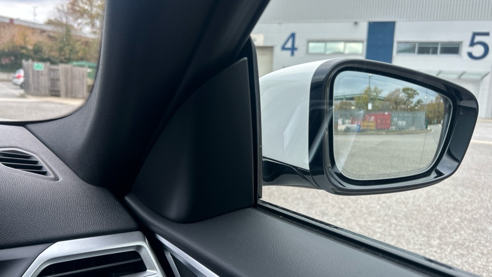 Used BMW i4 2025 for sale - 76660758: Photo 20