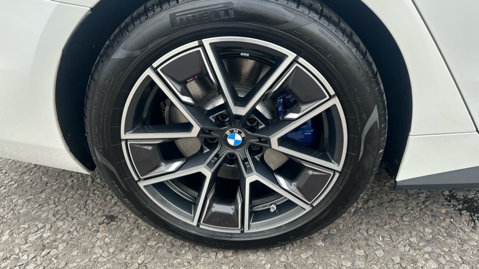 Used BMW i4 2025 for sale - 76660758: Photo 27