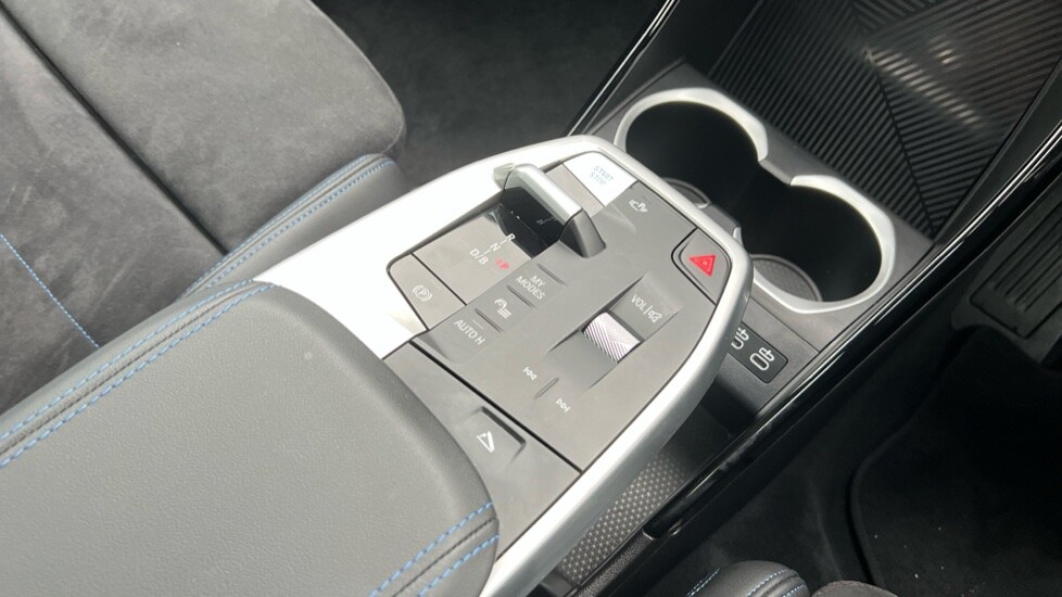 Used BMW iX1 2025 for sale - 76062218: Photo 10